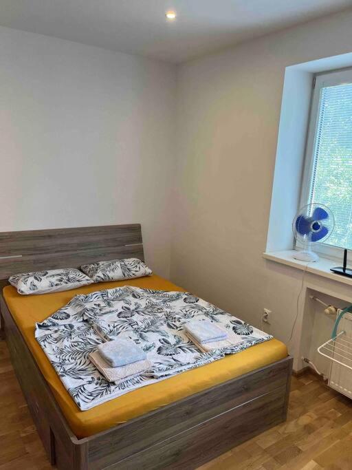 Brand New Apartment In The Heart Of Bratislava Buitenkant foto